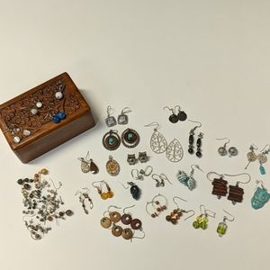 Mixed lot of jewelry parts! Make your own